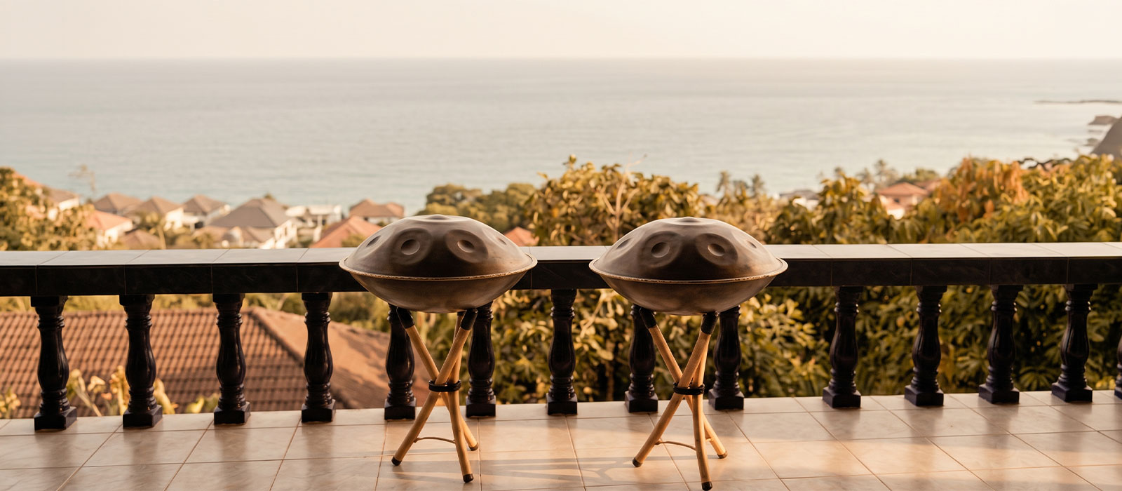 Handpan lesson on the terrace at Noom Sound Studio, Koh Samui